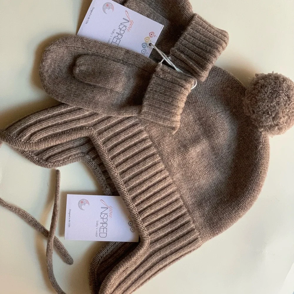 100% merino wool set hat mittens for baby toddler boy . Organic wool